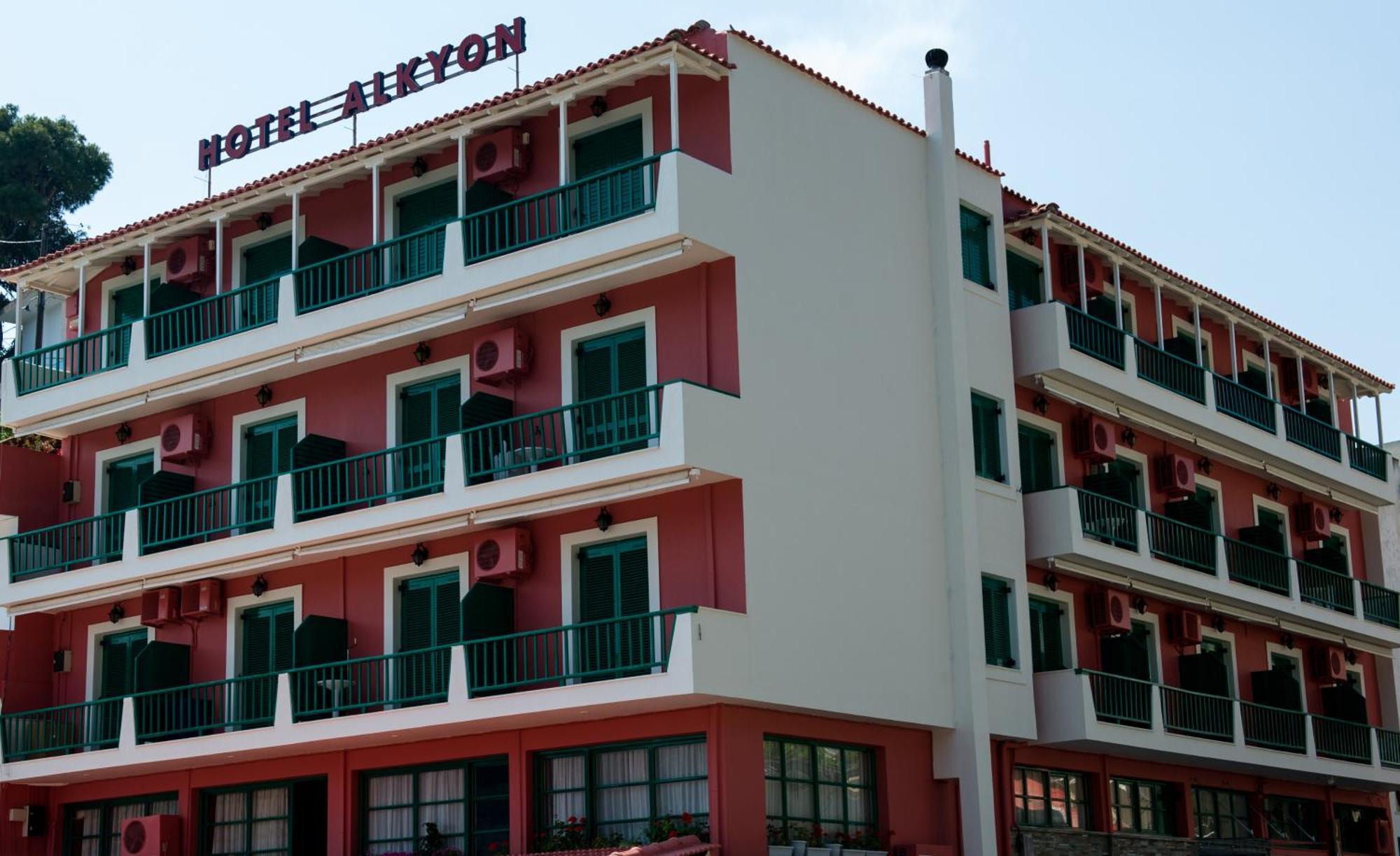 Alkyon Hotel Patitírion Eksteriør billede