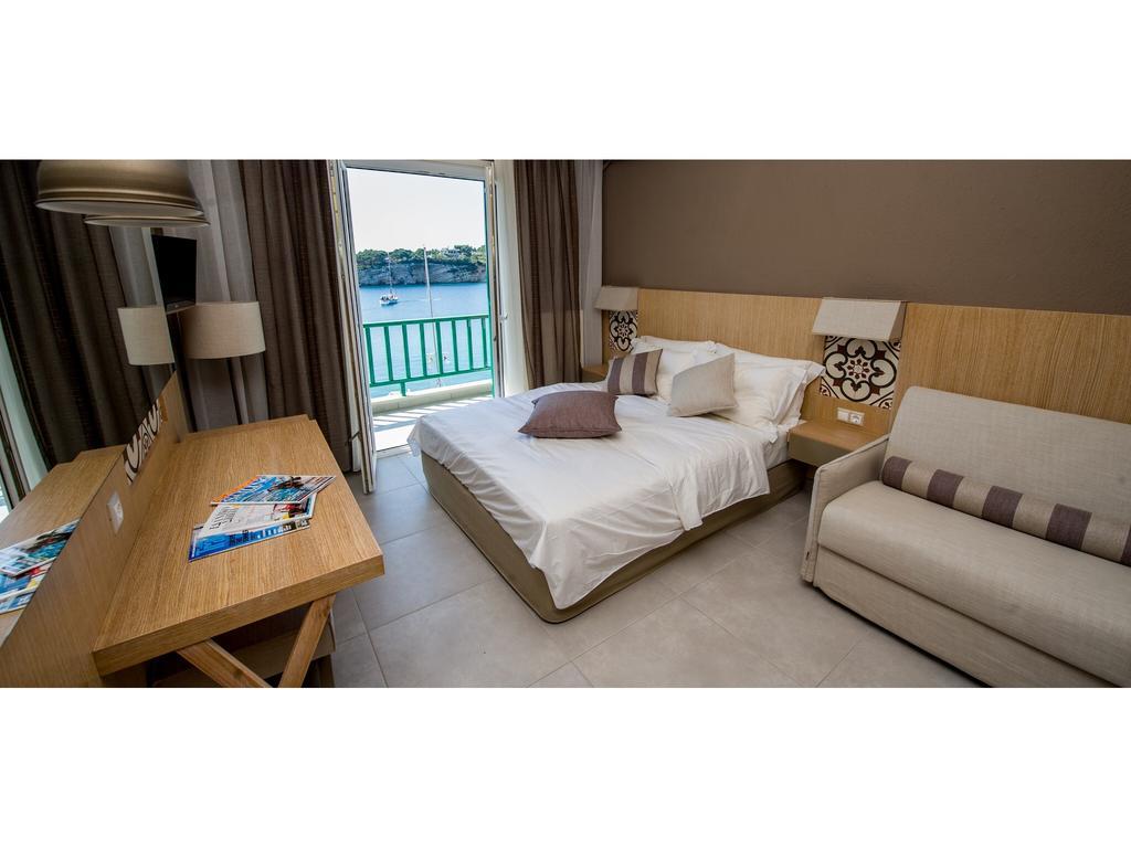 Alkyon Hotel Patitírion Eksteriør billede