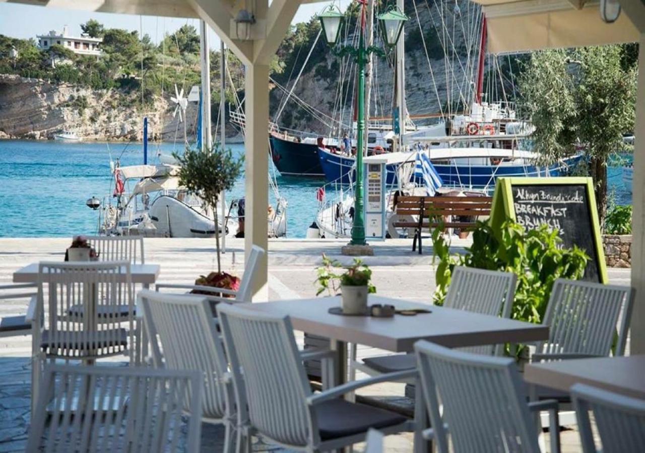 Alkyon Hotel Patitírion Eksteriør billede